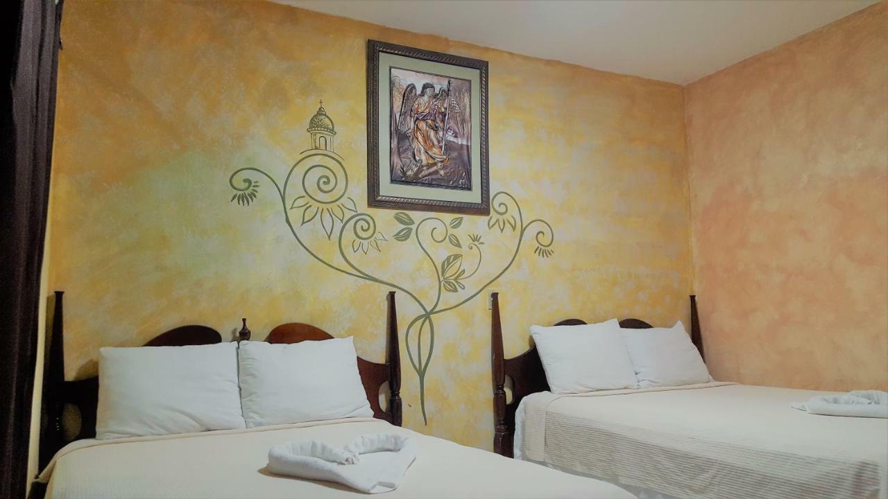 Argueta Hotel San Luis Exterior photo